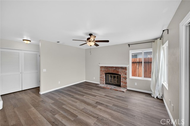 Image 14 of 68 For 22425 Shore View Court