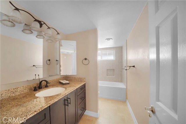 Detail Gallery Image 19 of 30 For 2479 Cambridge Ave, Fullerton,  CA 92835 - 4 Beds | 2 Baths
