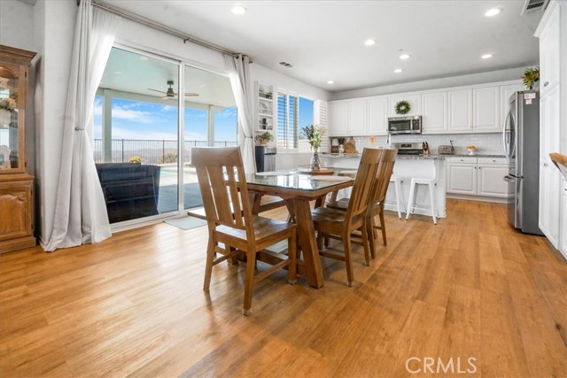 281 Singleton Canyon Road, Calimesa CA: https://media.crmls.org/medias/d24a978c-04f7-4d03-80f5-aad941865fe2.jpg