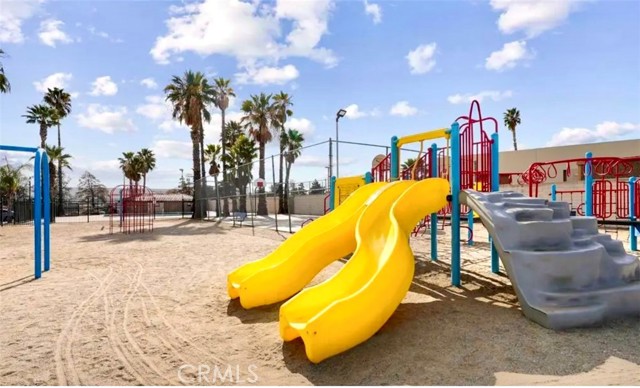 80 E Dawes Street, Perris CA: https://media.crmls.org/medias/d24ac77f-5a0c-455b-b56c-524312bd22cc.jpg