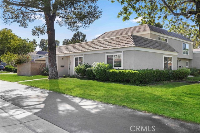 22001 Lakeland, Lake Forest, CA 92630