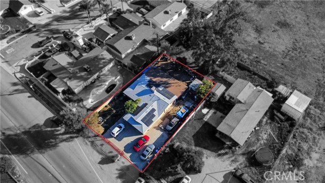 Detail Gallery Image 2 of 13 For 18793 San Bernardino, Bloomington,  CA 92316 - 3 Beds | 2 Baths