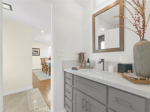 11122 Yolanda Avenue, Porter Ranch CA: https://media.crmls.org/medias/d24d5edf-31ff-4b79-acb6-7fe7931881a1.jpg
