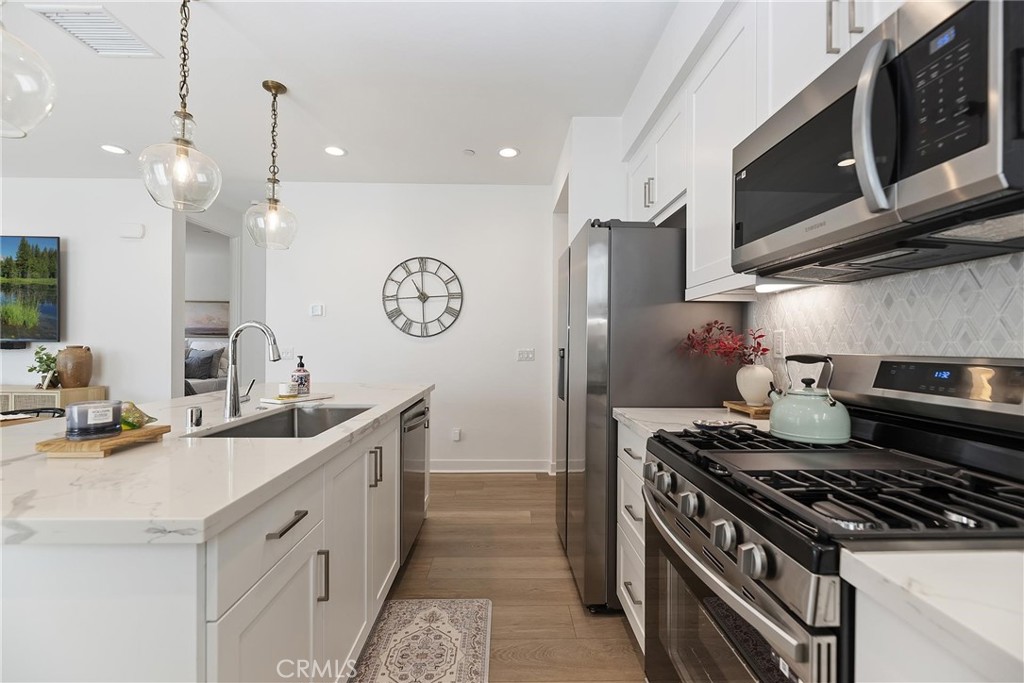 MLS #SB25251956 image #11