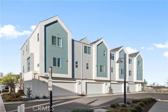 Detail Gallery Image 39 of 56 For 275 Sash, Irvine,  CA 92618 - 2 Beds | 2/1 Baths