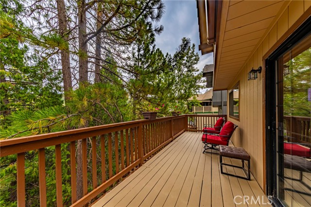 Detail Gallery Image 27 of 39 For 40555 Saddleback Rd, Bass Lake,  CA 93604 - 3 Beds | 3 Baths