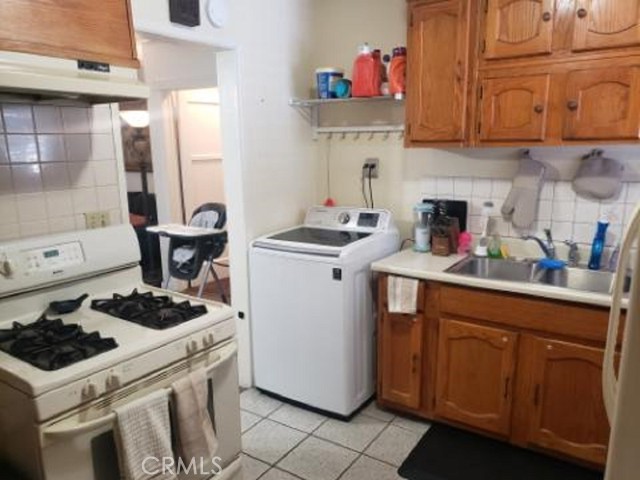 7244 Bequette Avenue, Pico Rivera, California 90660, 2 Bedrooms Bedrooms, ,1 BathroomBathrooms,Single Family Residence,For Sale,Bequette,MB24134483
