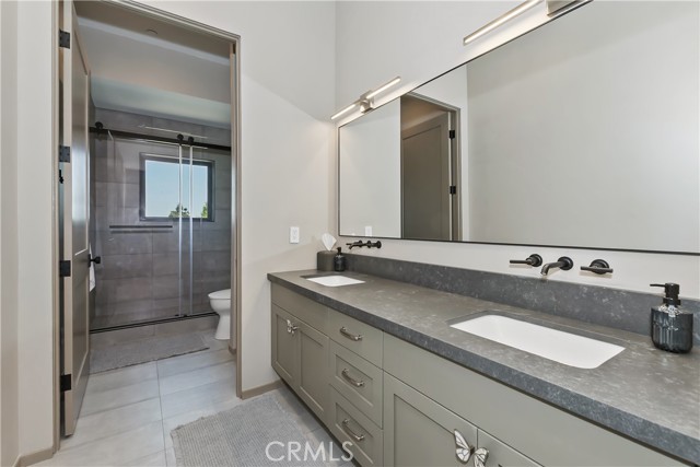 Detail Gallery Image 39 of 57 For 176 Mill Pond, Lake Arrowhead,  CA 92352 - 3 Beds | 2/1 Baths