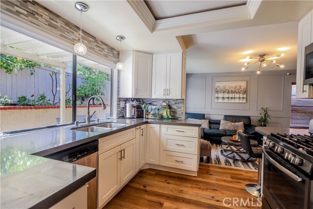 41 Pasada Valiente, Rancho Santa Margarita CA: https://media.crmls.org/medias/d24fd84e-3e65-4e3c-973f-560068cce063.jpg