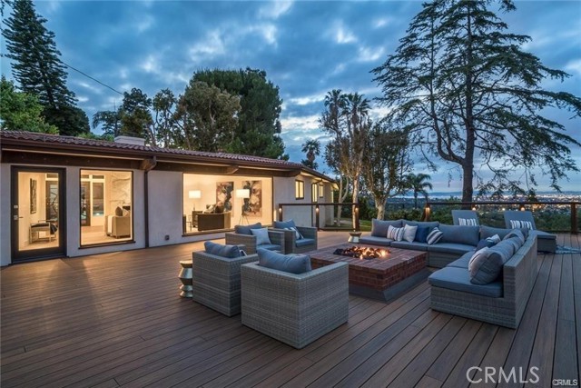 Detail Gallery Image 15 of 23 For 49 Headland Dr, Rancho Palos Verdes,  CA 90275 - 3 Beds | 4 Baths