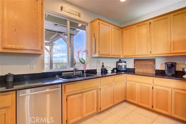 Detail Gallery Image 14 of 64 For 5095 White Tail Place, Paso Robles,  CA 93446 - 4 Beds | 2 Baths