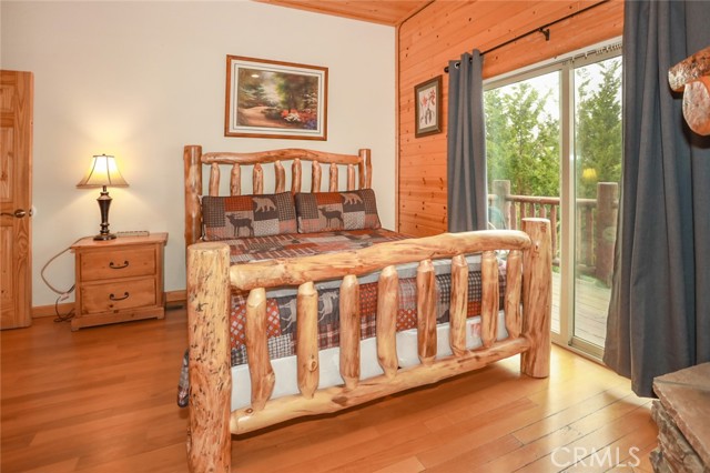 Detail Gallery Image 36 of 59 For 351 Glenwood Dr, Big Bear Lake,  CA 92315 - 4 Beds | 3/1 Baths