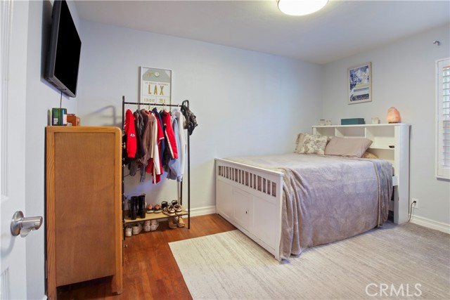 Image 30 of 46 For 2425 Heather Avenue