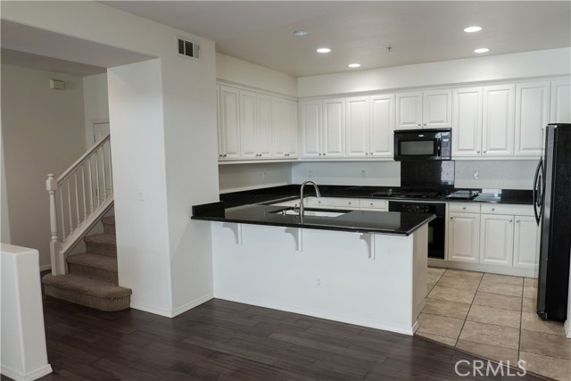 3591 Sacramento Drive, San Luis Obispo CA: https://media.crmls.org/medias/d251c341-49fb-4ec7-9d62-0499524c4739.jpg