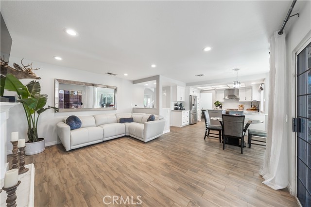 Detail Gallery Image 15 of 60 For 39545 Copper Craft, Murrieta,  CA 92562 - 4 Beds | 2/1 Baths