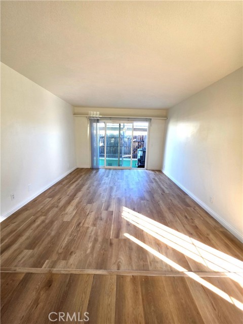 Detail Gallery Image 10 of 18 For 4773 Larwin, Cypress,  CA 90630 - 2 Beds | 1 Baths