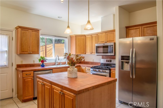 Detail Gallery Image 9 of 30 For 3199 Eton Rd, Cambria,  CA 93428 - 3 Beds | 2 Baths