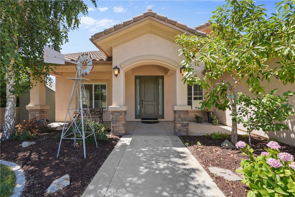 D2534574 E88F 49E7 90Ac 58493F138541 1018 W 15Th Street, Upland, Ca 91786 &Lt;Span Style='BackgroundColor:transparent;Padding:0Px;'&Gt; &Lt;Small&Gt; &Lt;I&Gt; &Lt;/I&Gt; &Lt;/Small&Gt;&Lt;/Span&Gt;