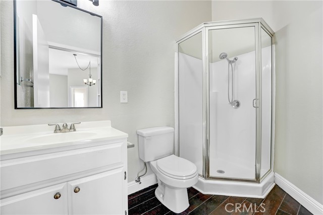 Detail Gallery Image 13 of 26 For 6140 Monterey #406,  Los Angeles,  CA 90042 - 2 Beds | 2 Baths
