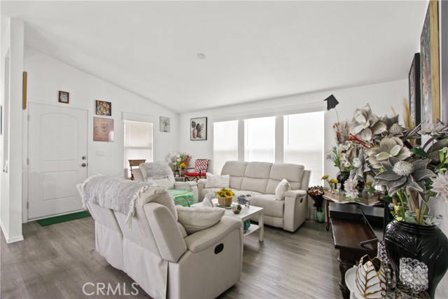 13202 Hoover Street, Westminster CA: https://media.crmls.org/medias/d2535f6c-60a2-44eb-beab-90c380eabc0a.jpg