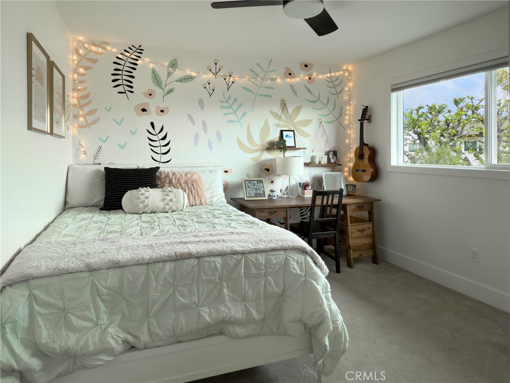 https://media.crmls.org/medias/d2557695-d810-420c-a158-7483fb335ef7.jpg?preset=X-Large