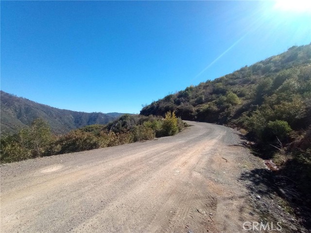 Image 19 of 33 For 0 Bardees Bar