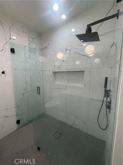 Detail Gallery Image 5 of 10 For 14182 Kerry, Westminster,  CA 92683 - 3 Beds | 2 Baths