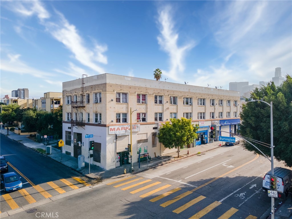 SingleFamilyResidence at 694 S Burlington Avenue