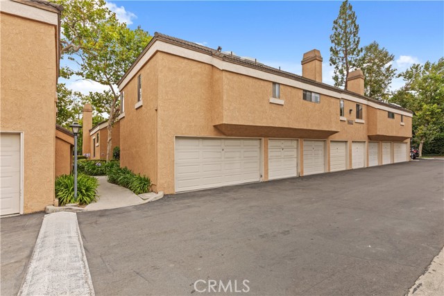 Detail Gallery Image 3 of 36 For 16962 Westwood Ln #19,  Huntington Beach,  CA 92647 - 3 Beds | 2/1 Baths