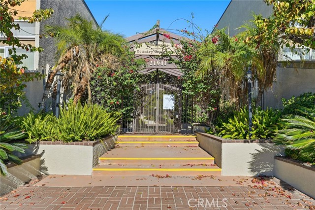 Detail Gallery Image 27 of 27 For 9950 Topanga Canyon Bld #58,  Chatsworth,  CA 91311 - 3 Beds | 2/1 Baths