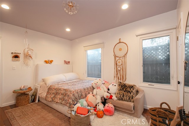 Detail Gallery Image 18 of 33 For 5229 Vantage, Valley Village,  CA 91607 - 3 Beds | 3 Baths