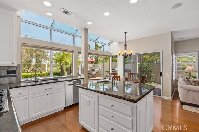 Detail Gallery Image 17 of 61 For 5 Agia, Laguna Niguel,  CA 92677 - 4 Beds | 3 Baths