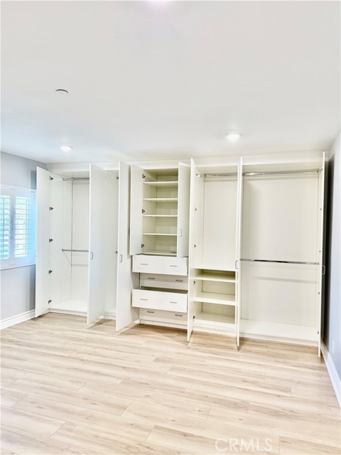 Detail Gallery Image 9 of 12 For 18822 Vintage, Northridge,  CA 91324 - 1 Beds | 1 Baths