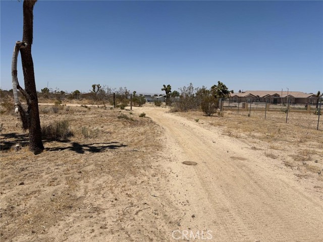 0 Tokay Road, Phelan CA: https://media.crmls.org/medias/d2583ac6-6468-4b91-8695-e18aac70fe70.jpg