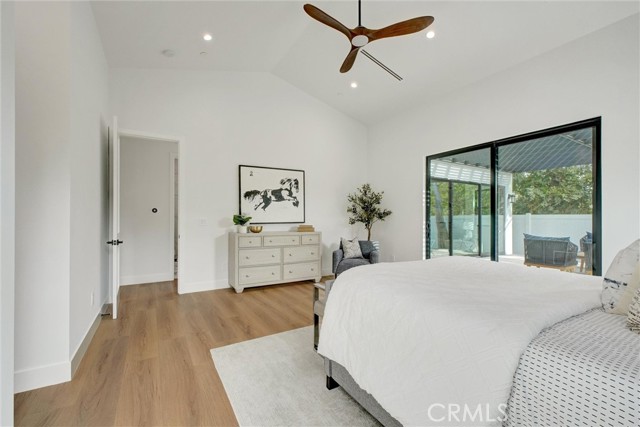 Detail Gallery Image 43 of 74 For 14136 Emelita St, Sherman Oaks,  CA 91401 - 4 Beds | 4/1 Baths