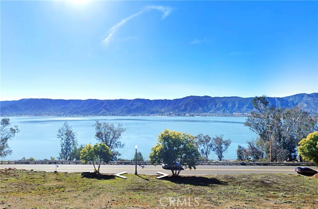 Detail Gallery Image 4 of 6 For 17452 Ryan Ave, Lake Elsinore,  CA 92530 - – Beds | – Baths