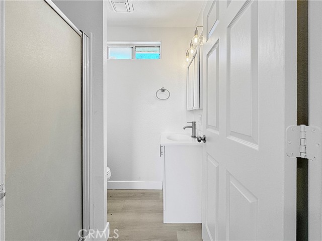 Detail Gallery Image 15 of 20 For 6927 Estrella Ave, Los Angeles,  CA 90044 - – Beds | – Baths