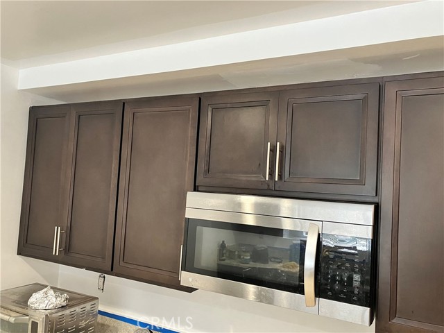 Detail Gallery Image 40 of 43 For 1818 W 81st, Los Angeles,  CA 90047 - 4 Beds | 3/1 Baths