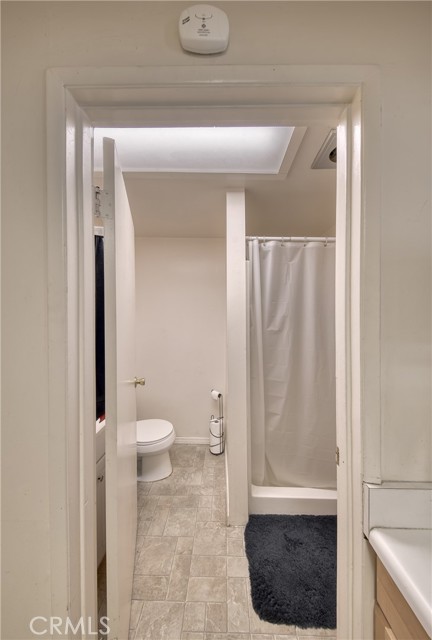 3611 Fourth Avenue, Glendale CA: https://media.crmls.org/medias/d25a62e0-6382-4ca9-b5b0-4714c8d09b90.jpg