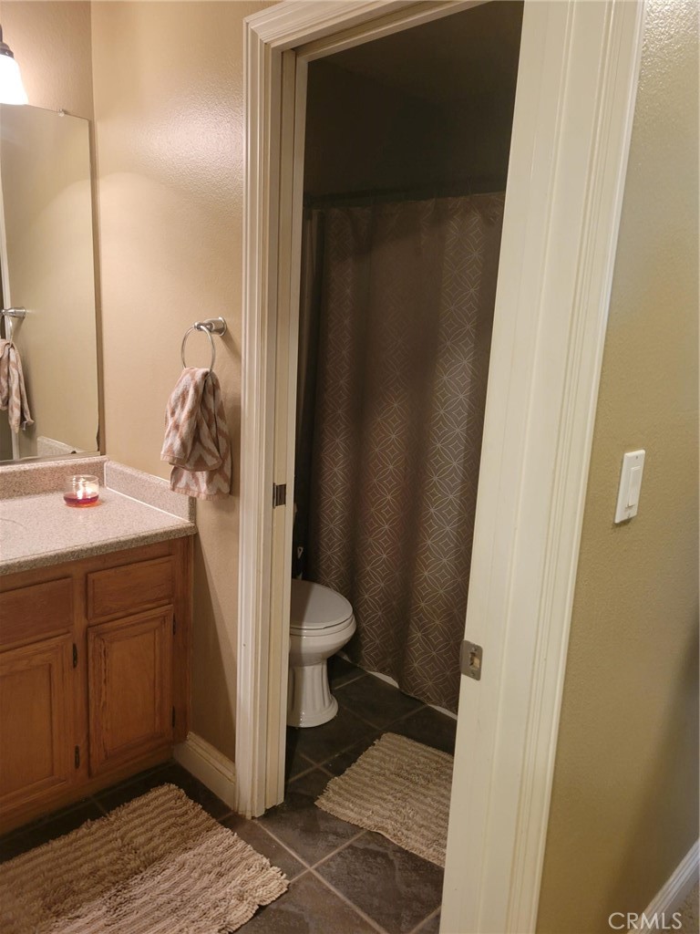 https://media.crmls.org/medias/d25a938d-25f9-43e4-80c6-a0b23c4b3cba.jpg?preset=X-Large