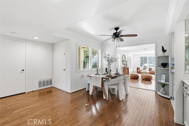 5512 W Paseo Del Lago, Laguna Woods CA: https://media.crmls.org/medias/d25a9e49-a195-469c-999a-11c7ea99fcde.jpg