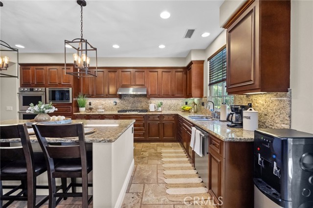 Detail Gallery Image 21 of 62 For 46331 Hunter Trail, Temecula,  CA 92592 - 5 Beds | 3 Baths