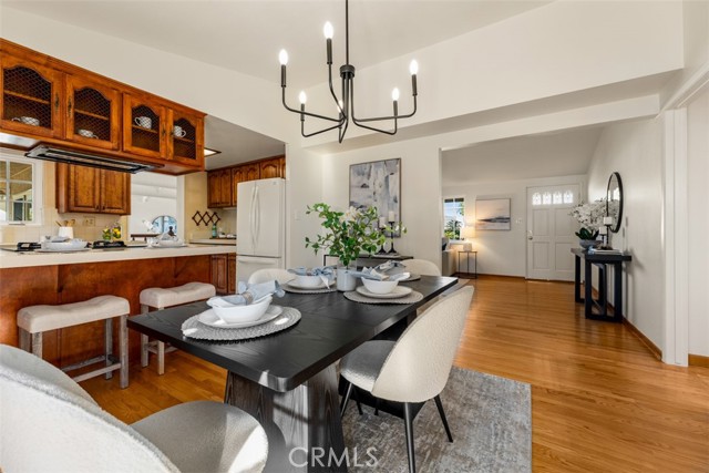 Detail Gallery Image 9 of 30 For 2020 W Willow Ave, Orange,  CA 92868 - 3 Beds | 2 Baths