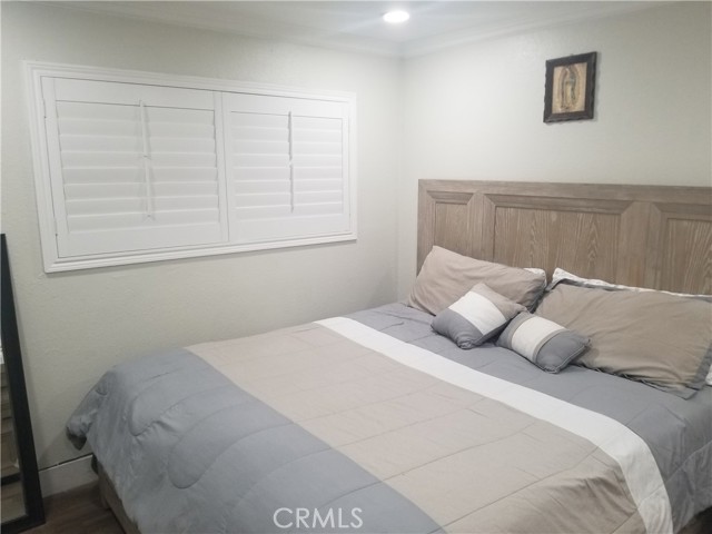 11871 162nd, Norwalk CA: https://media.crmls.org/medias/d25b2408-2569-4aa9-9310-b7e1ab29cdd4.jpg