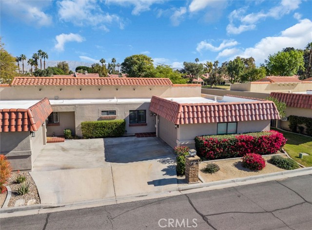 Detail Gallery Image 27 of 45 For 41588 Jupiter Hills Ct, Palm Desert,  CA 92211 - 3 Beds | 2 Baths