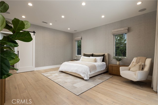 Detail Gallery Image 32 of 44 For 1615 Anita Ln, Newport Beach,  CA 92660 - 4 Beds | 4/1 Baths