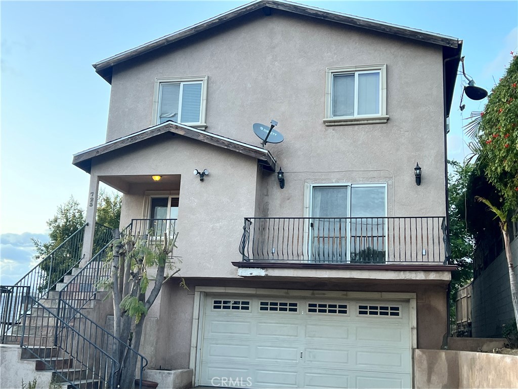 721 S Ave 59