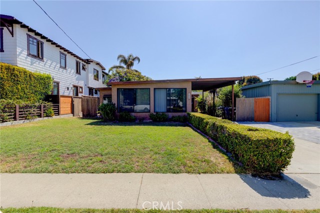 1850 Valley Park Avenue, Hermosa Beach, California 90254, 3 Bedrooms Bedrooms, ,1 BathroomBathrooms,Residential,Sold,Valley Park,SB23101072