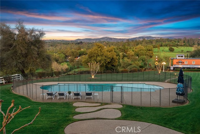 Detail Gallery Image 9 of 73 For 3723 Foothill Bld, Oroville,  CA 95966 - 5 Beds | 4 Baths