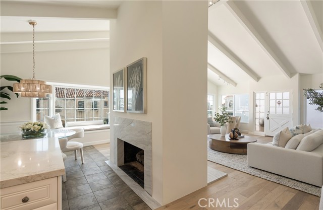 Detail Gallery Image 10 of 28 For 216 Poppy Ave, Corona Del Mar,  CA 92625 - 3 Beds | 2 Baths